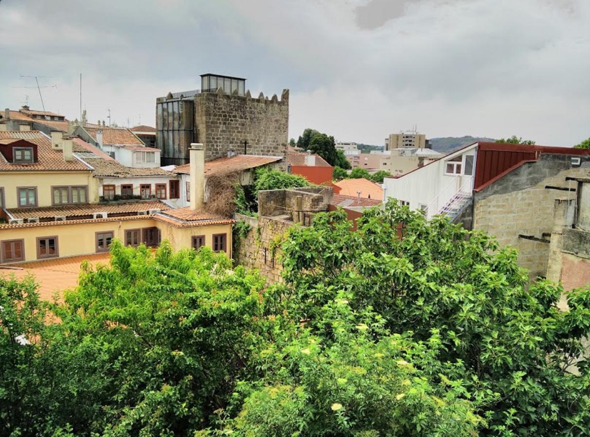 Dans L'Atelier Hostel Unidade Porta Nova Braga Dış mekan fotoğraf